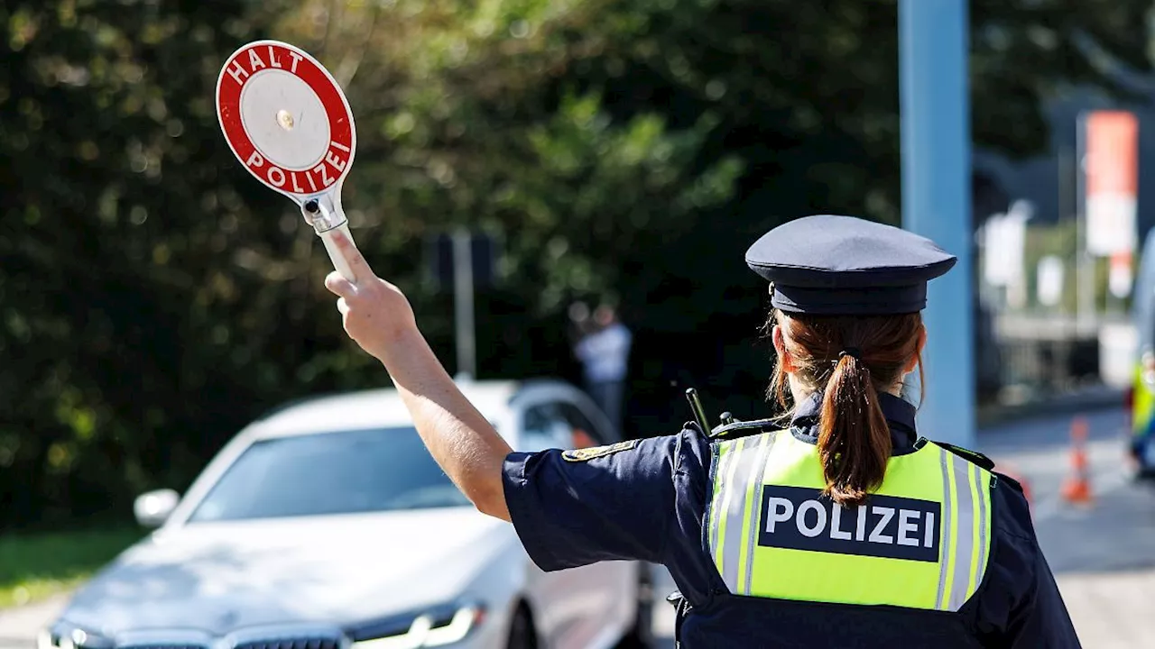 Bayern: Polizei stößt in Niederbayern auf Schleusergruppe