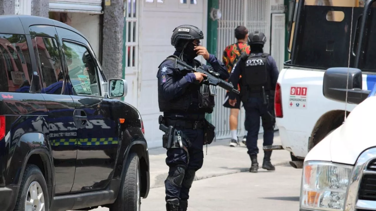 Asesinan a tres hermanos policías en sus casas y frente a sus familias en Guanajuato