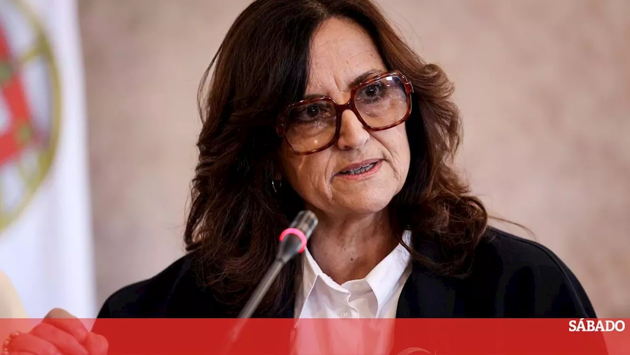 Ministra da Cultura acusa Adão e Silva de 'assalto ao poder' no CCB e garante 'fim de cunhas'