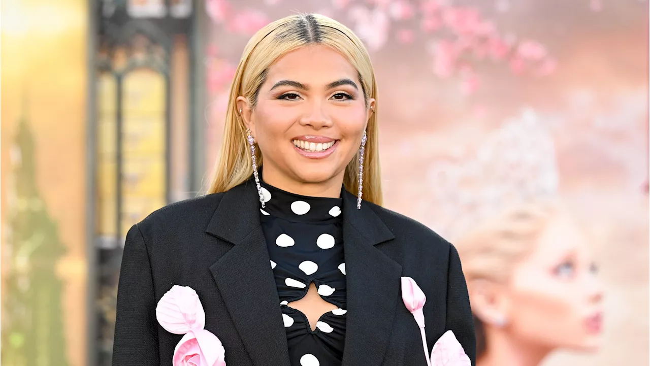 Hayley Kiyoko to Make Directorial Debut With ‘Girls Like Girls’ Feature