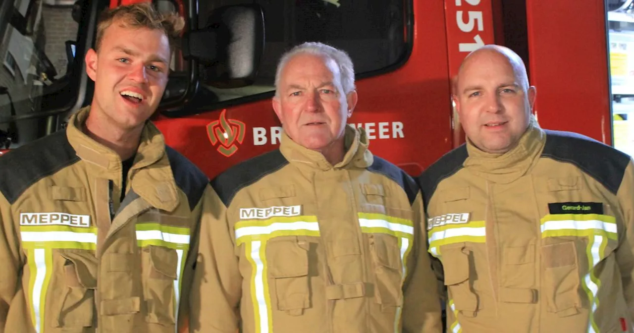 Drie generaties bij brandweer Meppel: Wout (69), Gerard-Jan (42) en Julian (19). 'Samen klus klaren'