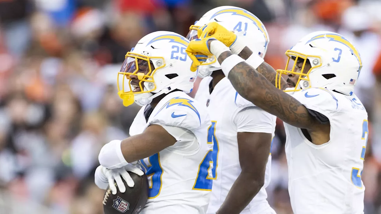 Chargers land three rookies on PFF All-Rookie team