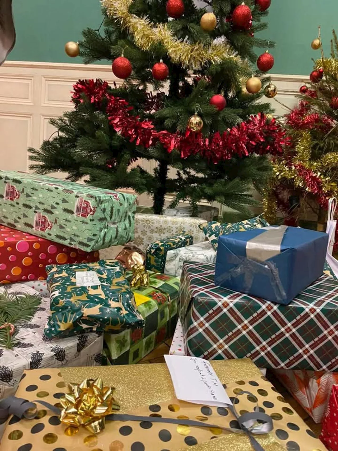 Castillon-la-Bataille : des boîtes de Noël solidaires offertes en cadeaux aux plus démunis