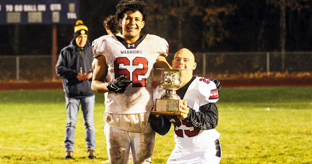 High School Football Player With Down Syndrome Scores Touchdown