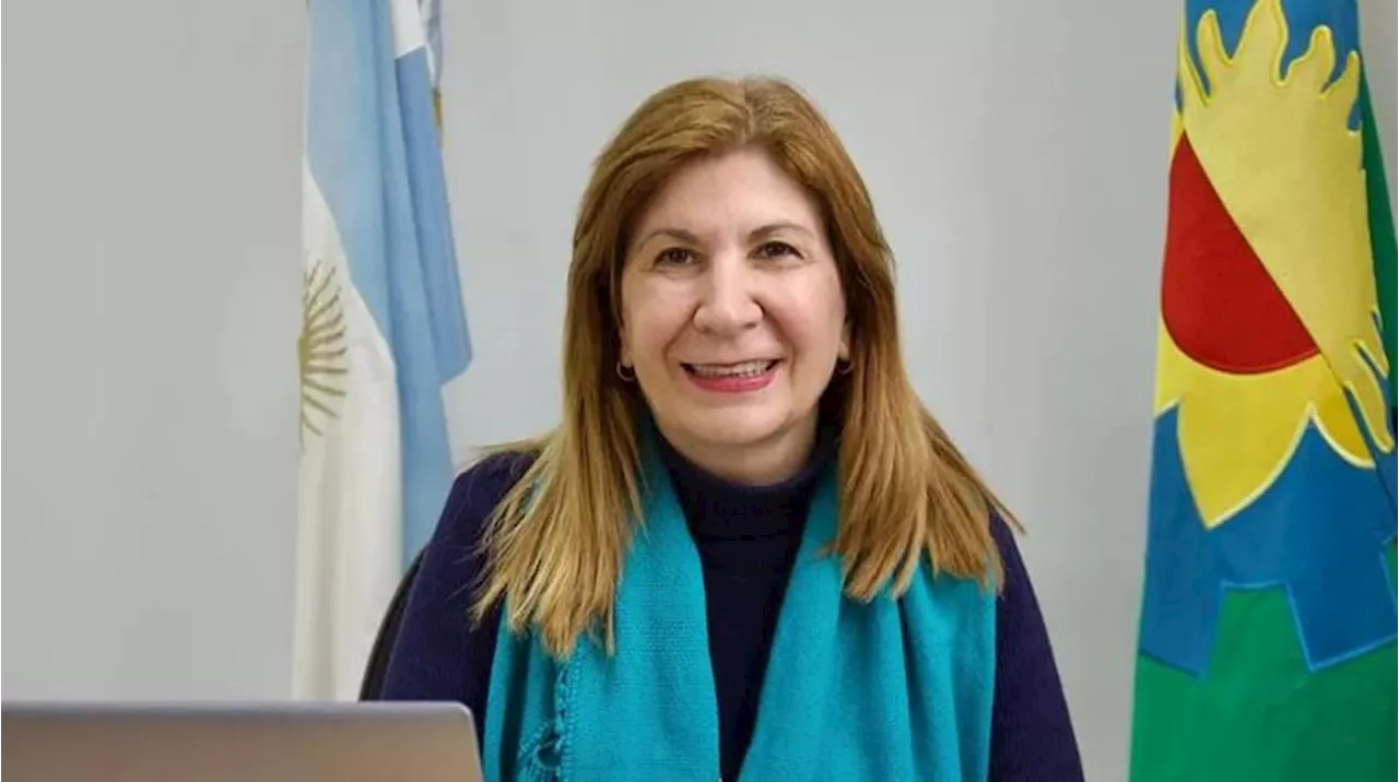 Quién es la diputada peronista que presentó un proyecto para declarar al inodoro “lugar para la paz”