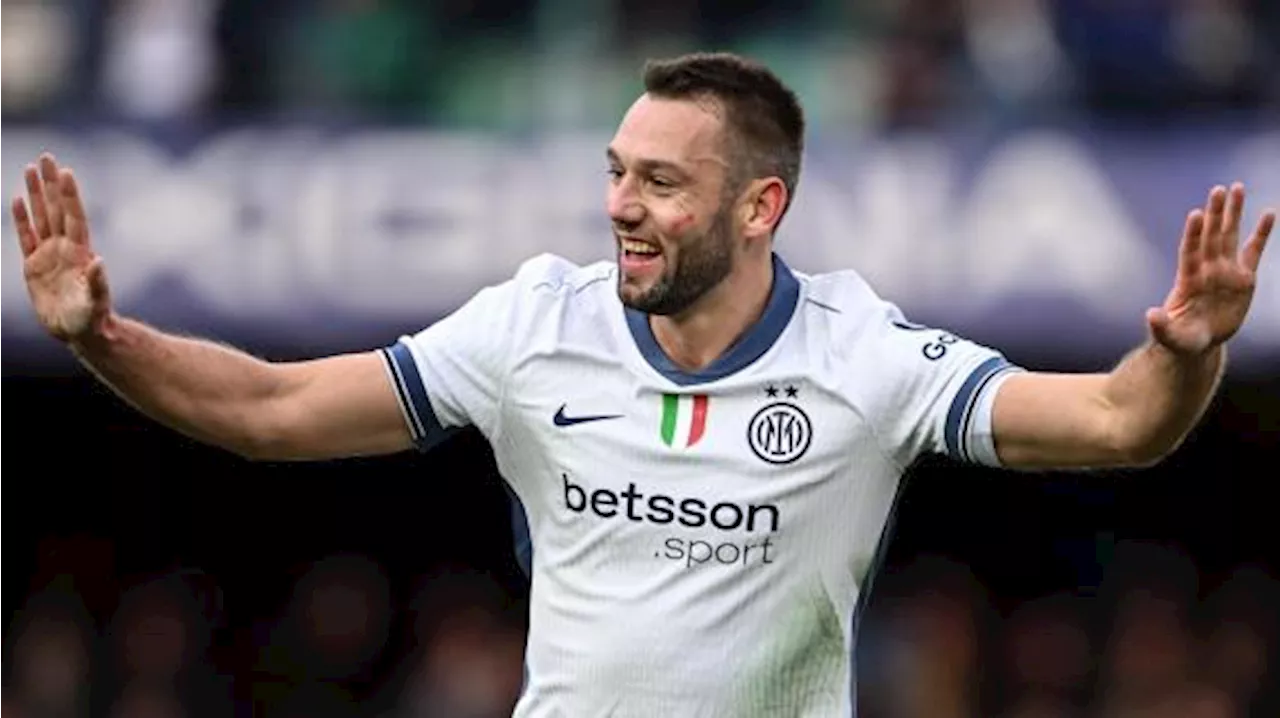 Inter, De Vrij: 'Si può migliorare, ma ci siamo aiutati e abbiamo difeso bene'