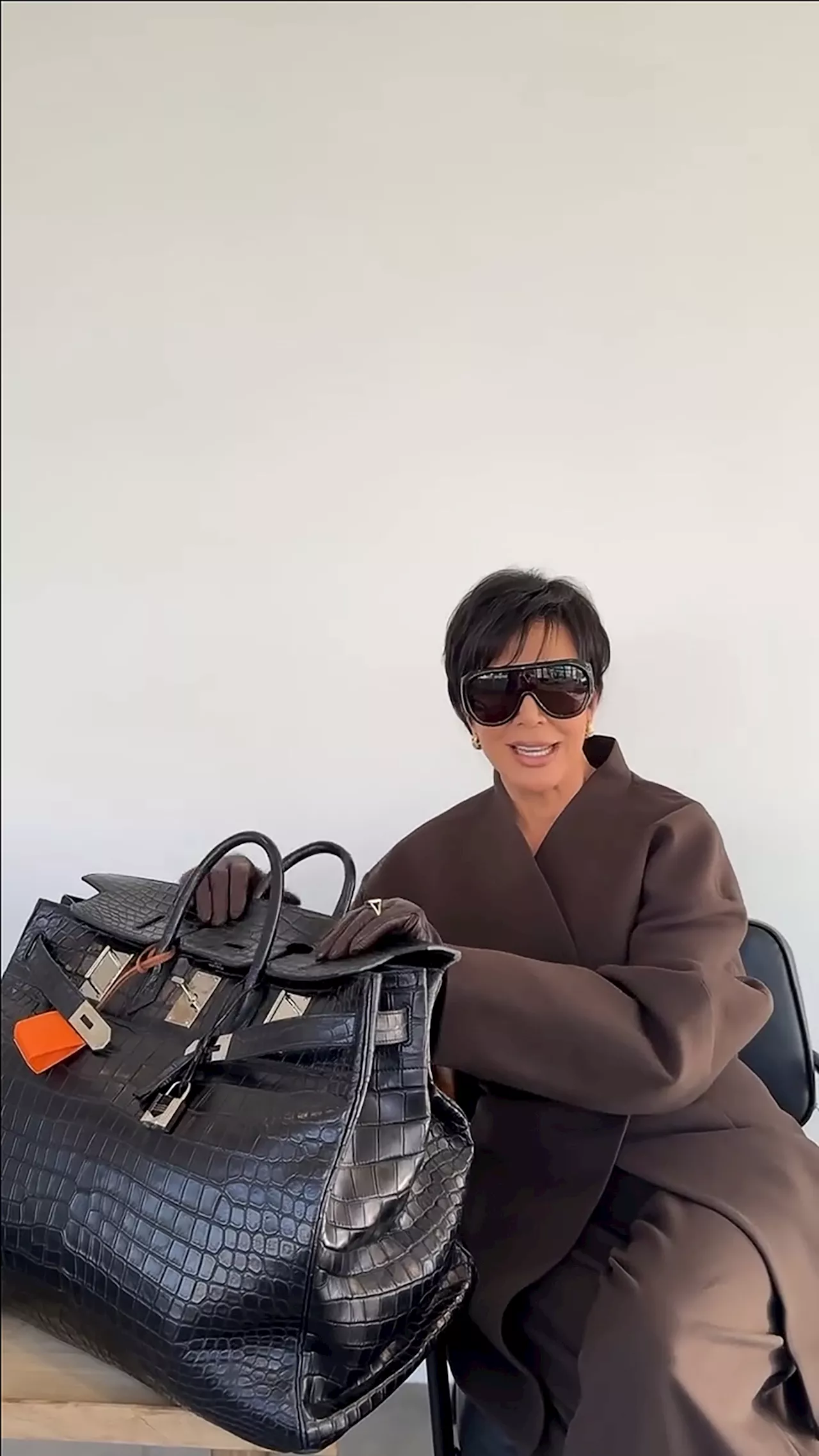 You’ll Never Guess What’s In Kris Jenner’s Giant $255,000 Birkin Bag