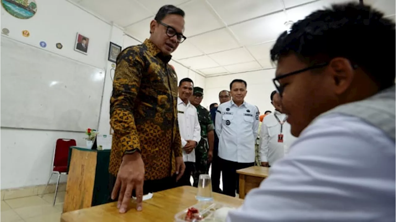 Uji Coba Makan Bergizi Gratis di Medan, Bima Arya: Ada Manfaat Ekonomi bagi Masyarakat