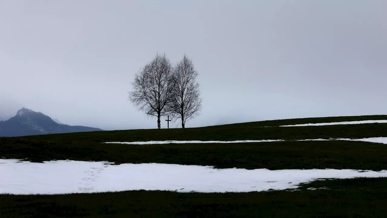 Wetter in Deutschland: Dauerfrost, Glättegefahr und trübe Aussichten am Mittwoch