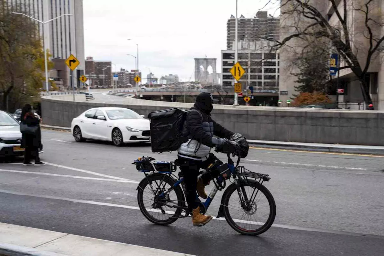 Immigrant, hospitality advocacy groups push back on NYC e-bike licensing bill