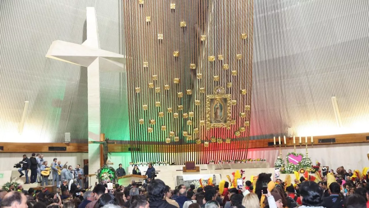 Celebran a la Virgen de Guadalupe con 'Las Mañanitas' en Monterrey; acuden más de 230 mil feligrenses