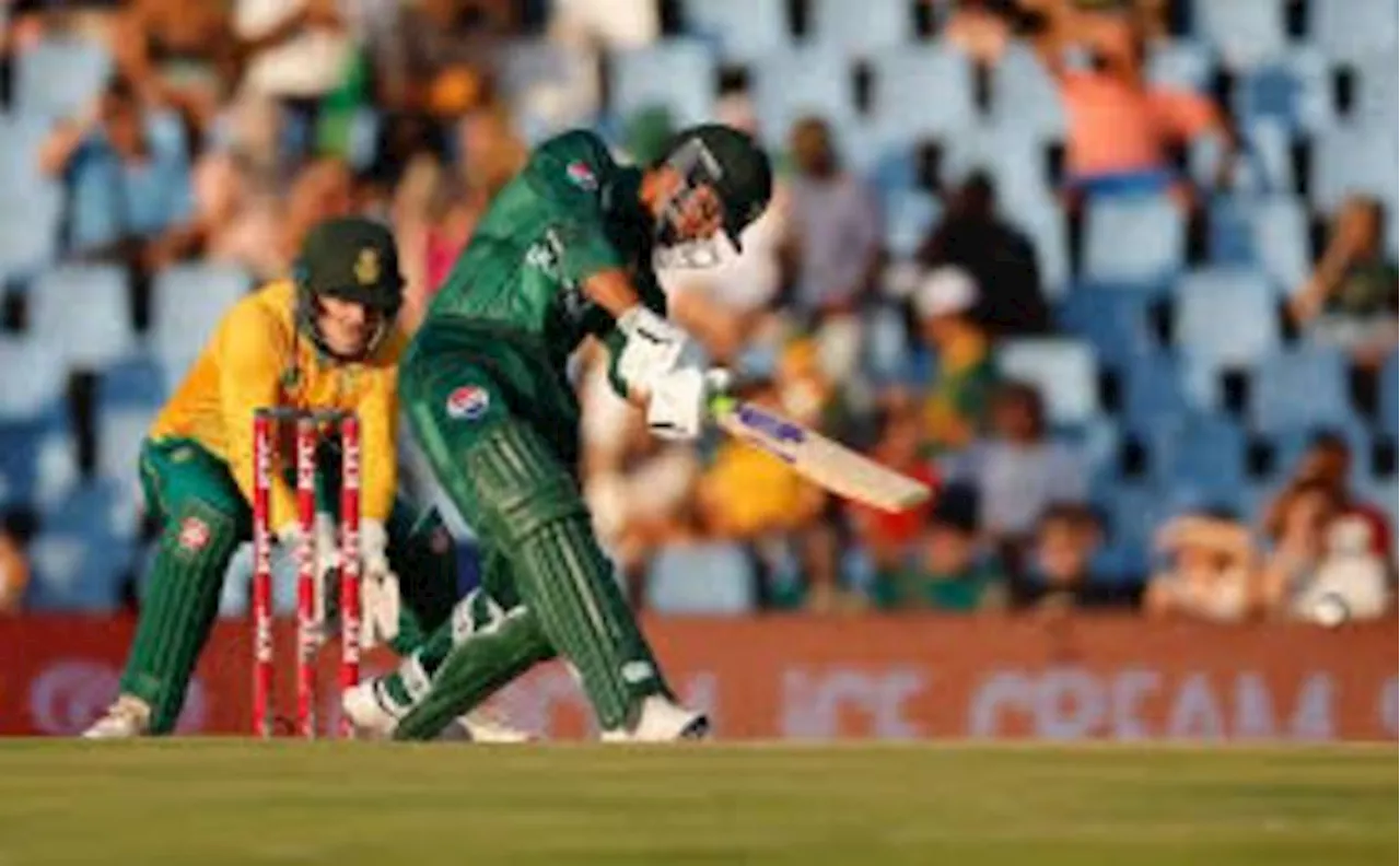 Saim shines as Pakistan set a target of 207-run to South Africa