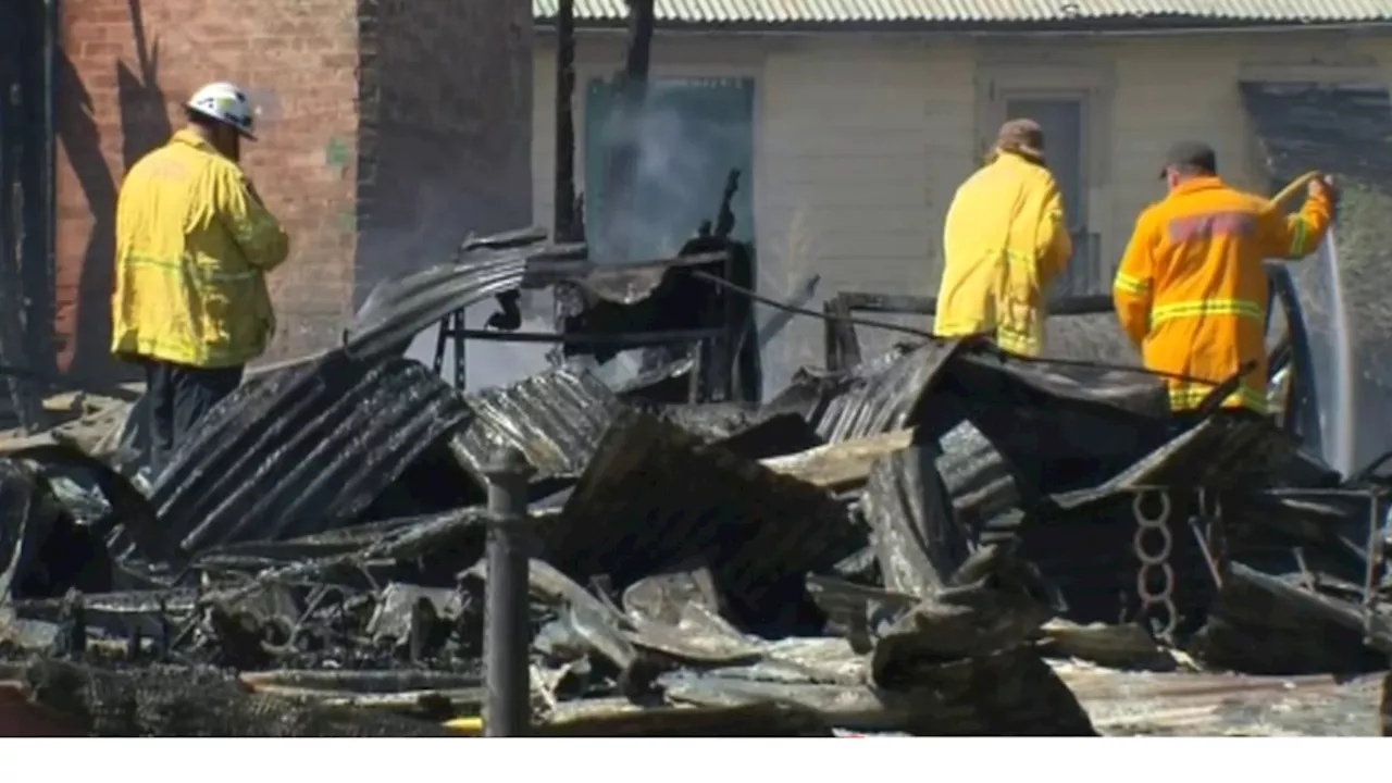 Century-old Royal Hotel Gurley in northwest NSW destroyed by fire