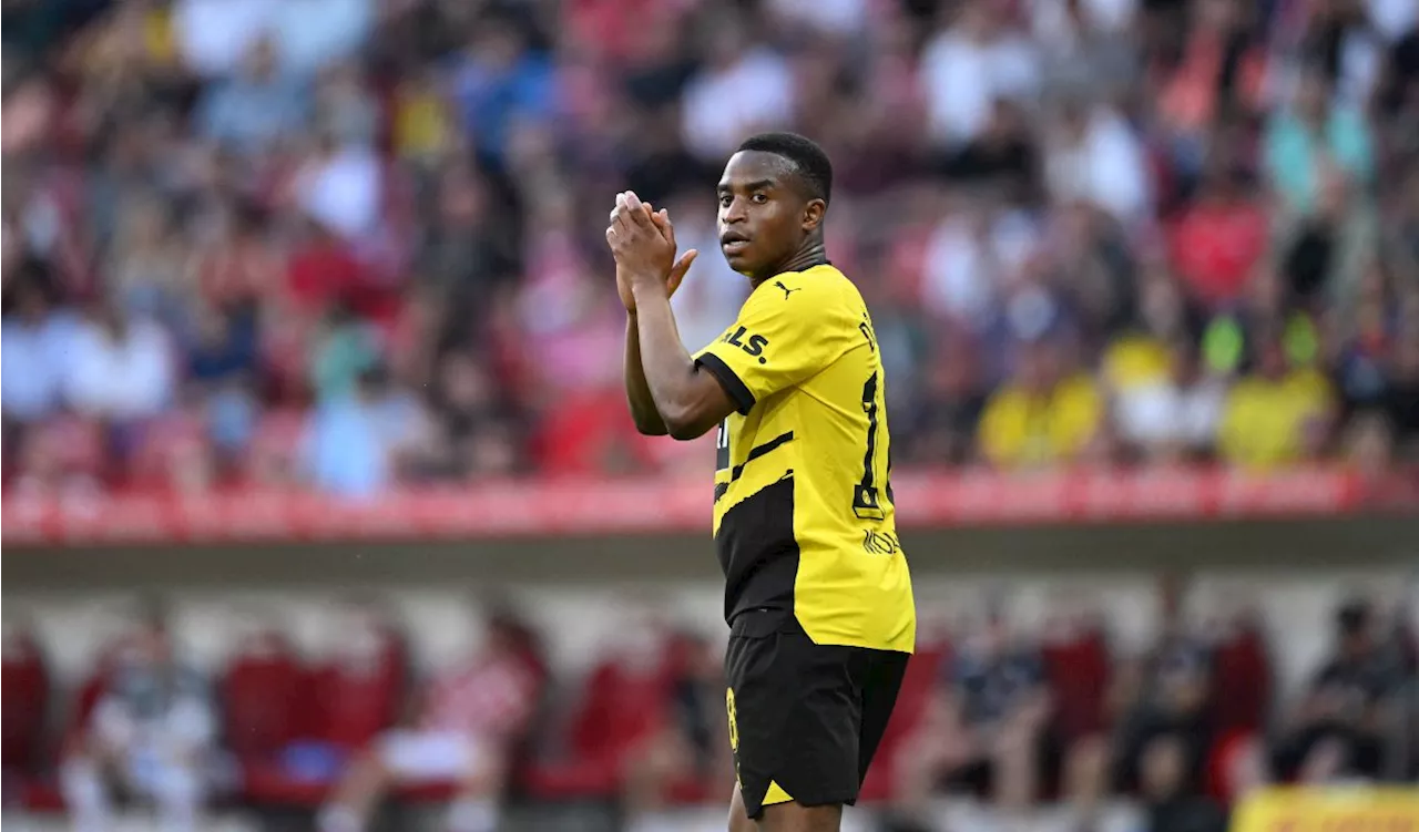 Escándalo en el Dortmund: Moukoko habría mentido sobre su edad