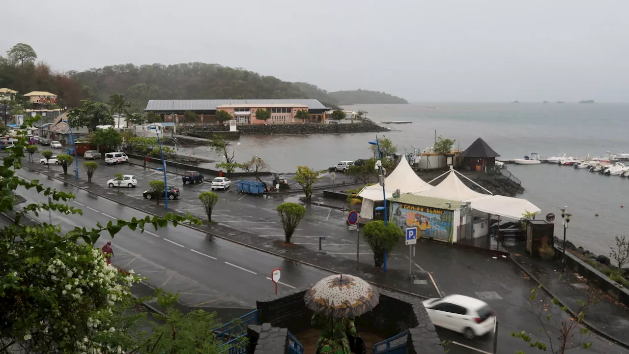 Cyclone à Mayotte: l'archipel placé en alerte rouge à partir de ce vendredi soir