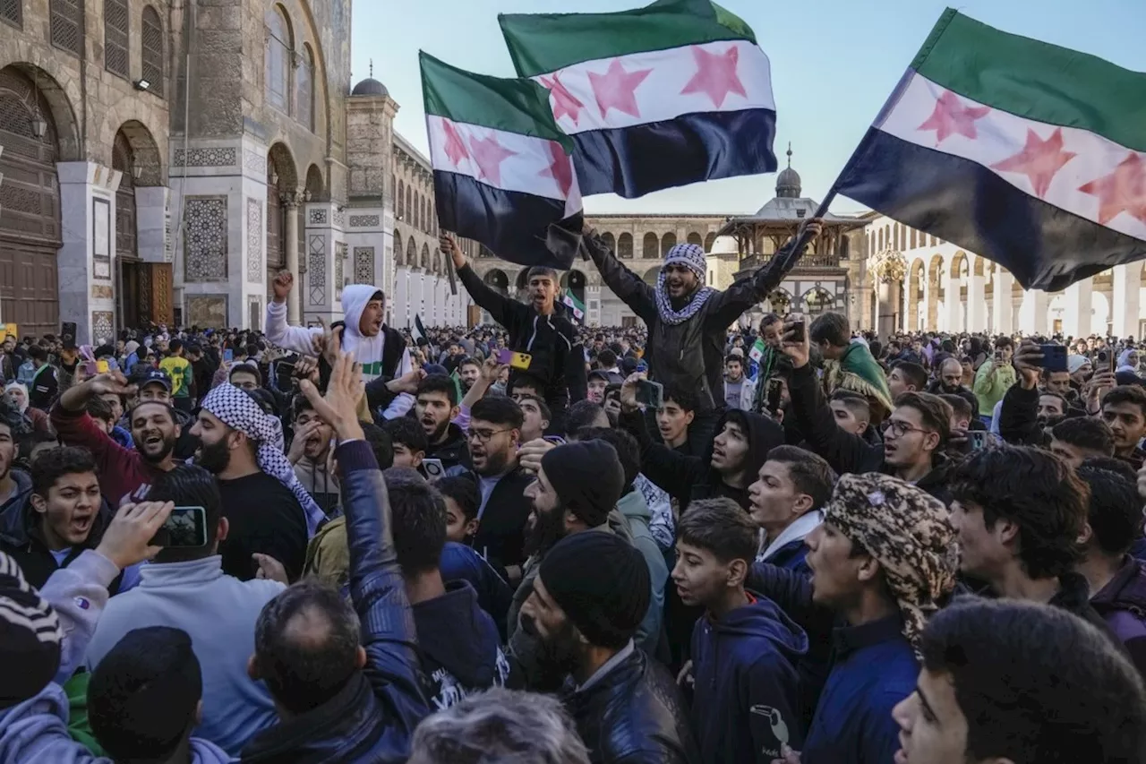 Thousands of Syrians celebrate in central Damascus during first Friday prayers since Assad's fall