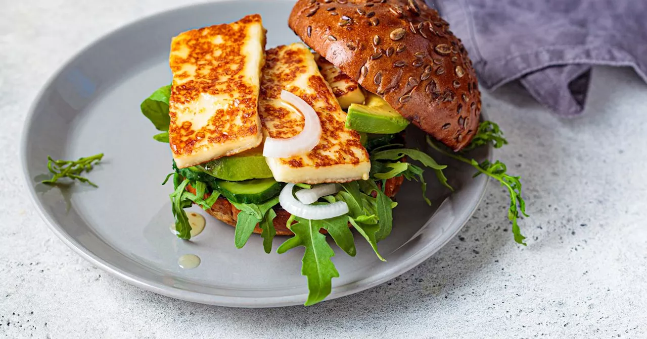 'Irresistible' crispy Greek halloumi burger recipe that's ready in 15 minutes