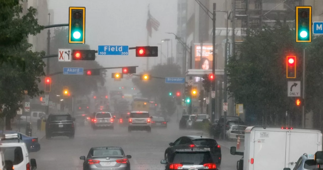 A wet forecast ahead: Patchy drizzles turn into storms by Friday night in North Texas