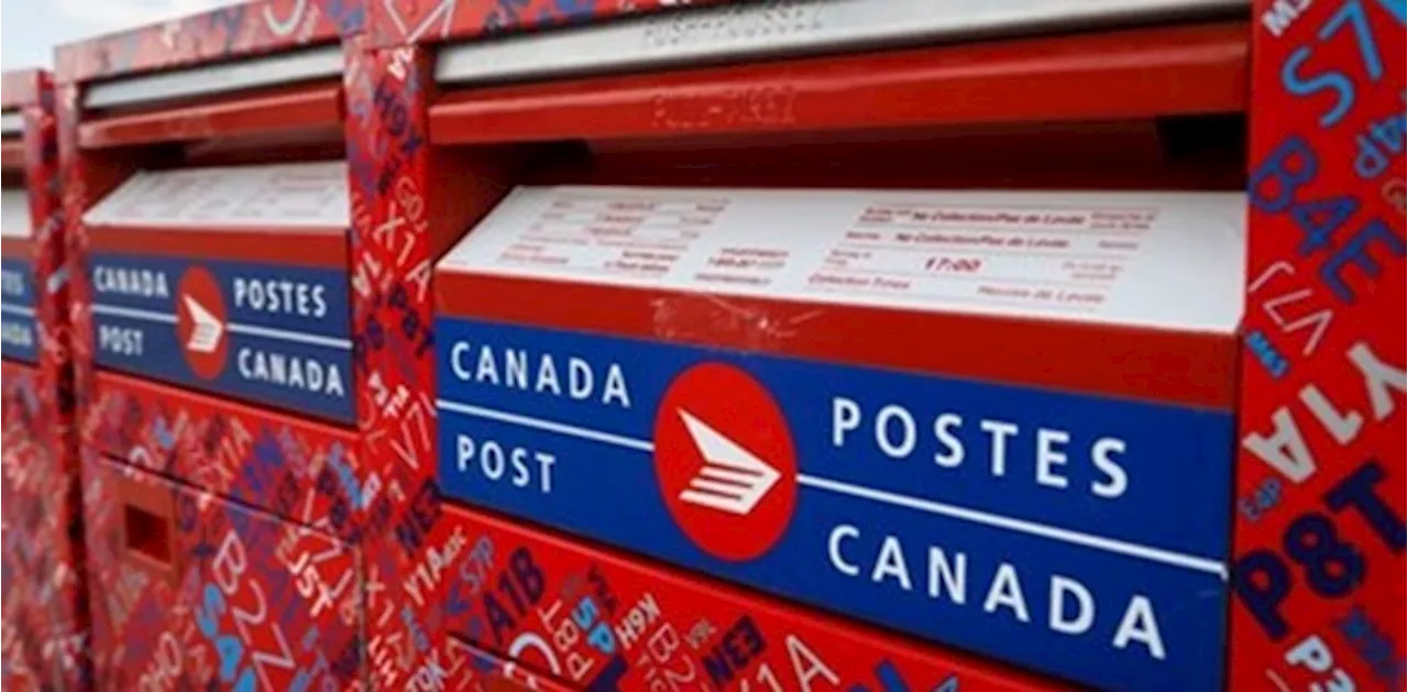 Federal minister asks labour board to intervene in Canada Post strike