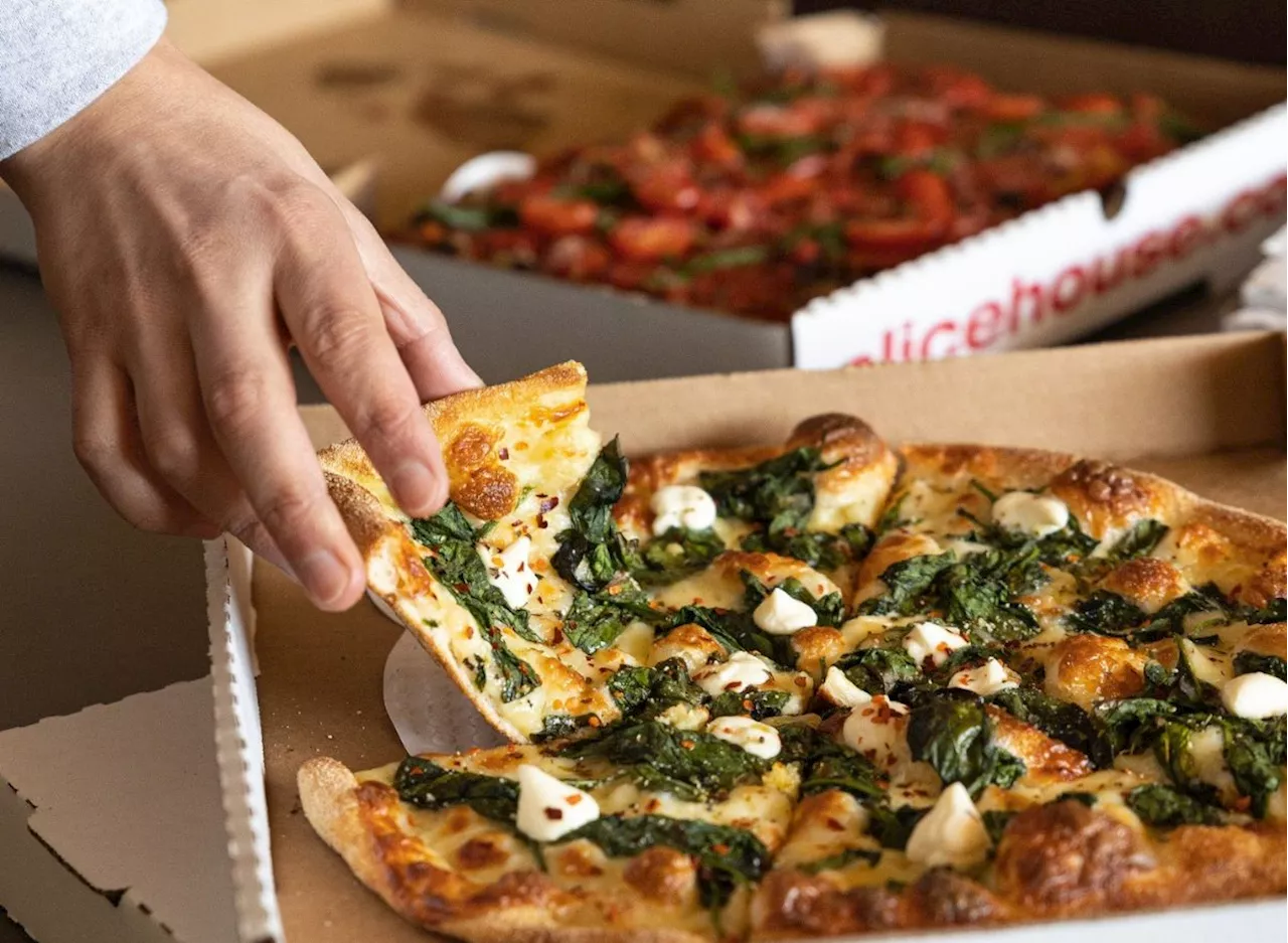 Popular Pizza Chain Rapidly Expanding With 150 New Locations in 7 States