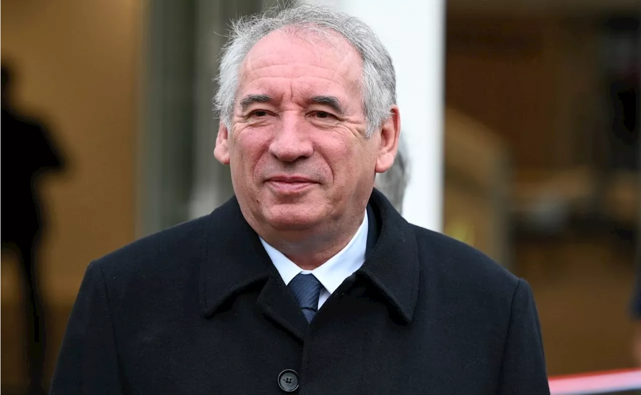 Él es François Bayrou, nuevo primer ministro de Macron en Francia