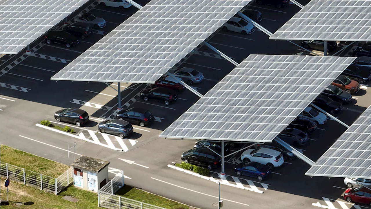 ”Varför täcks inte parkeringsplatser med solceller?”