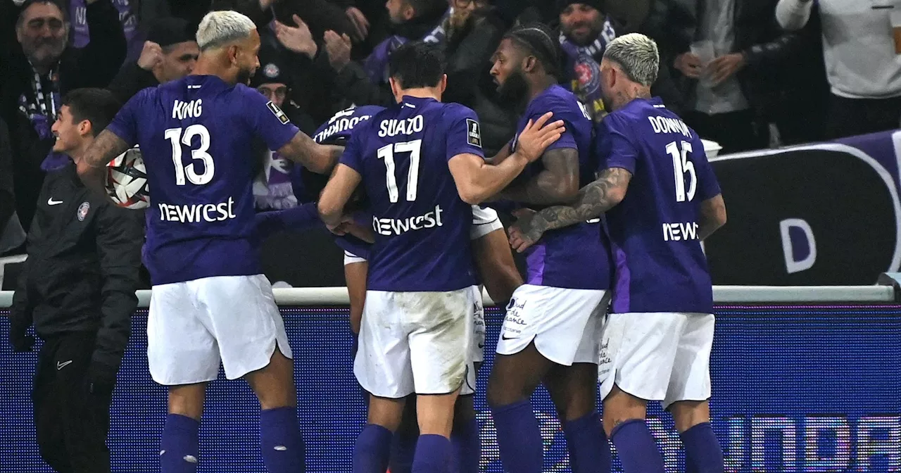 Toulouse arrache la victoire face à Saint-Etienne (2-1) et grimpe provisoirement en première partie de tableau