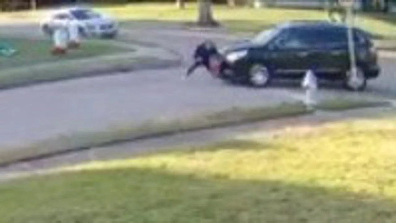 VIDEO: Driver speeds off after hitting Plano 12-year-old walking to school