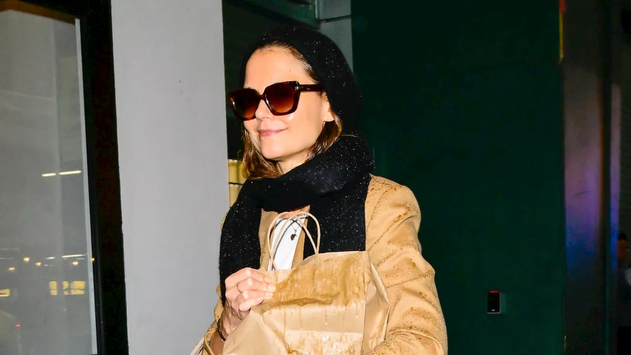 Katie Holmes Is Dressing Like an Olsen Twin — Right Down to Their Favourite 2010s Accessory