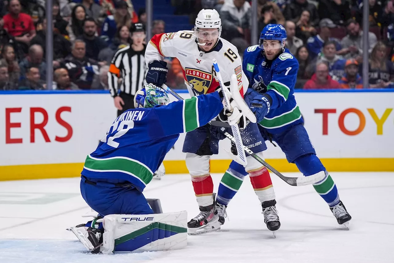 Lankinen posts 27-save shutout, Canucks blank Panthers 4-0