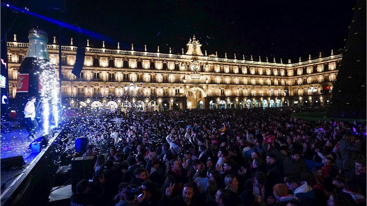 Nochevieja anticipada en Salamanca: más de 14.000 jóvenes la celebran