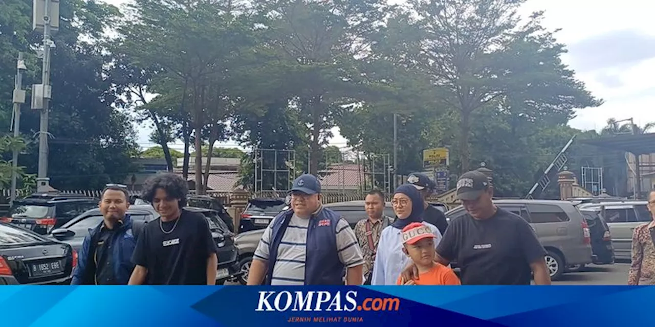 Vadel Badjideh Hadiri Pemeriksaan Saksi Meringankan atas Laporan Nikita Mirzani