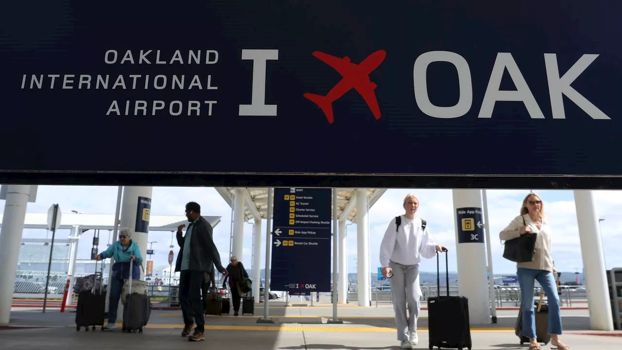 Port of Oakland appeals ruling that blocks use of new airport name