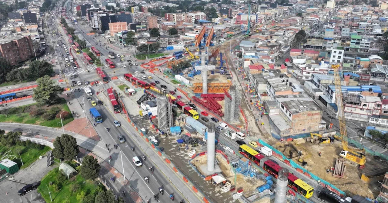 Alcalde de Bogotá defiende compromiso con metro