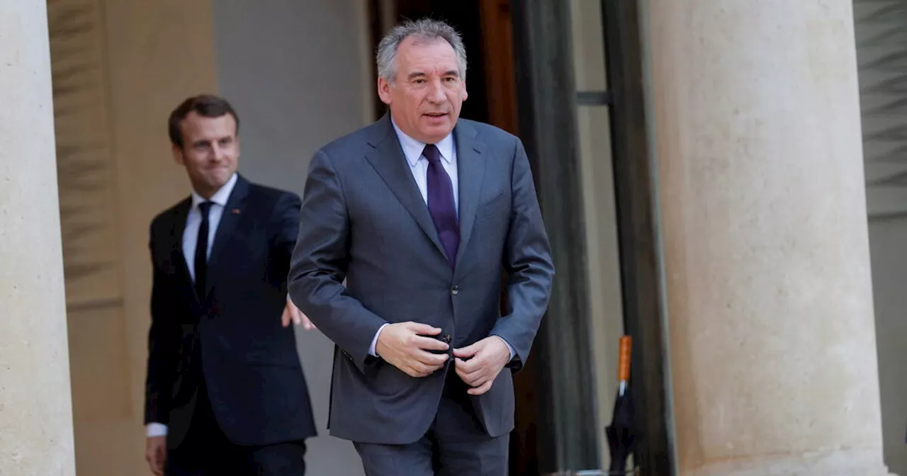 François Bayrou à Matignon : un vaudeville symptomatique d’un Président dans l’impasse