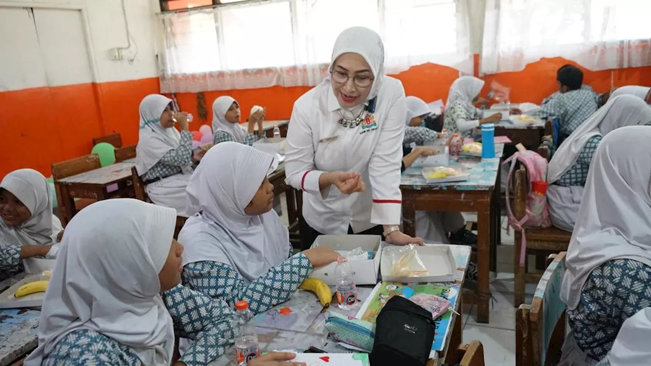 Dukung Program Pemerintah, Kadin DKI Gelar Makan Bergizi Gratis di HUT ke-57