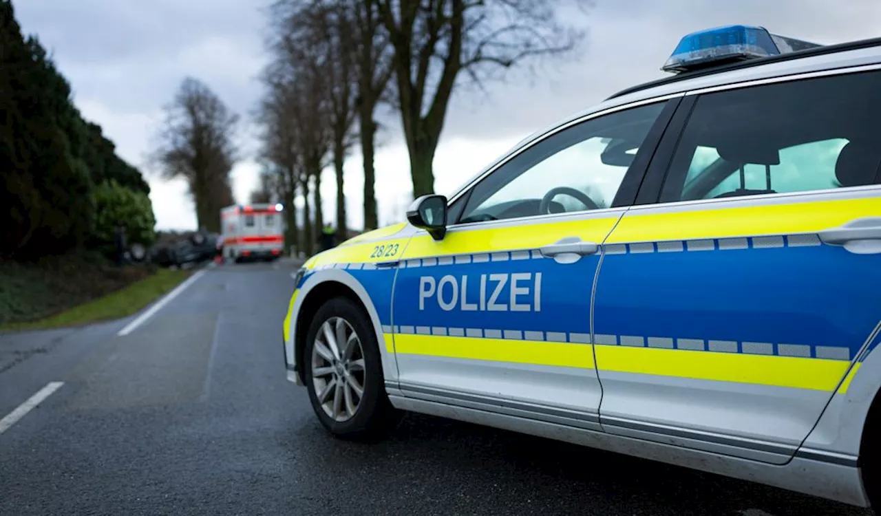 Frau (63) soll ihren Mann mit einem Kissen getötet haben