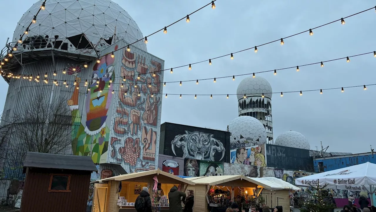 Neuer Weihnachtsmarkt auf dem Teufelsberg mit Blick über Berlin