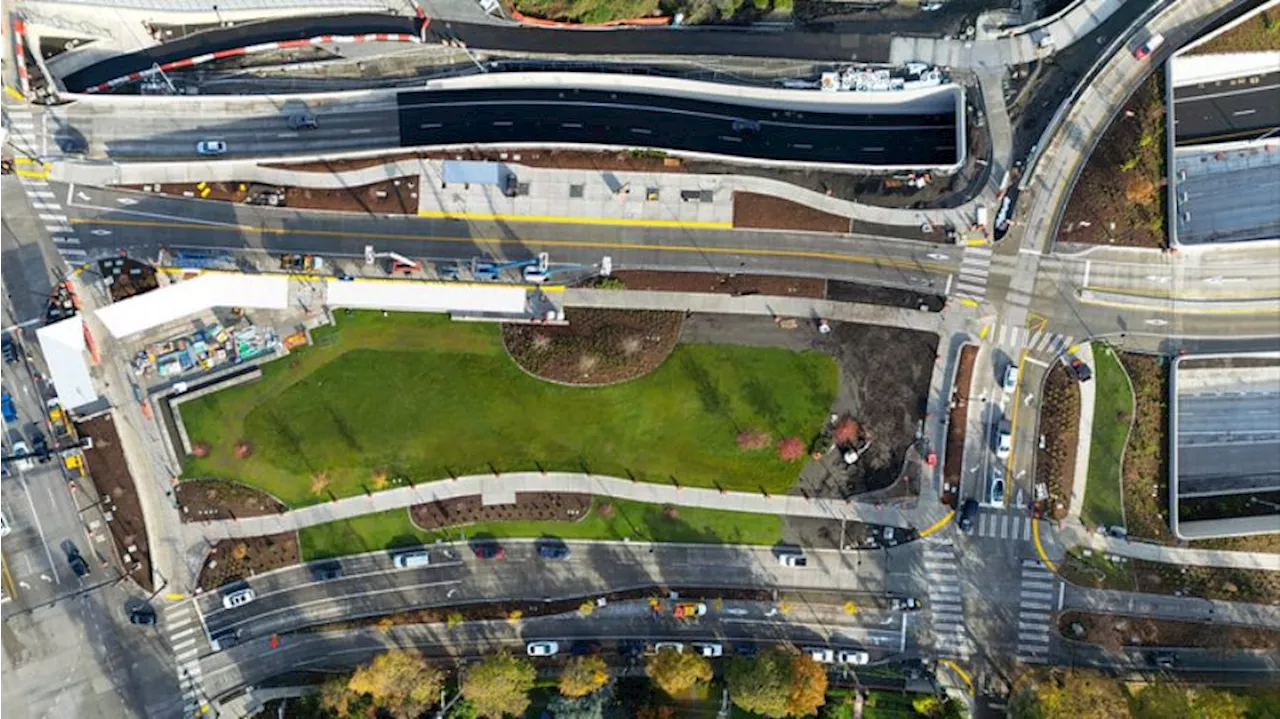 Come celebrate: Bike and pedestrian bridge debuts at Montlake this weekend