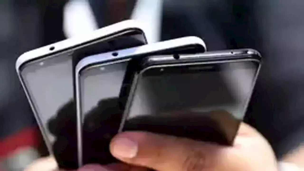 स्मार्टफोन मार्केट में बड़ा धमाका करने की तैयारी में चीन की कंपनियां, Apple और Samsung को खतरा!