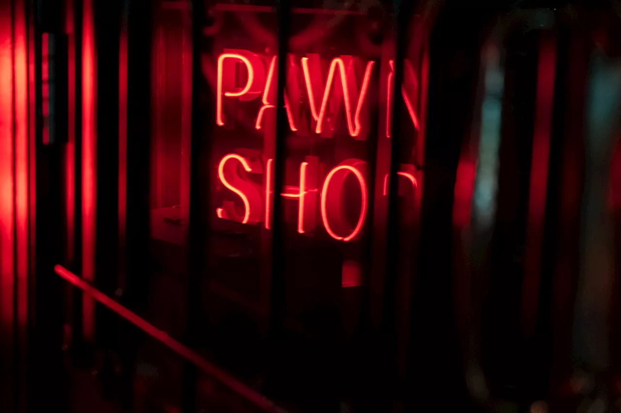 Owners of pawn shops in Philly, Wilmington accused of selling stolen merchandise