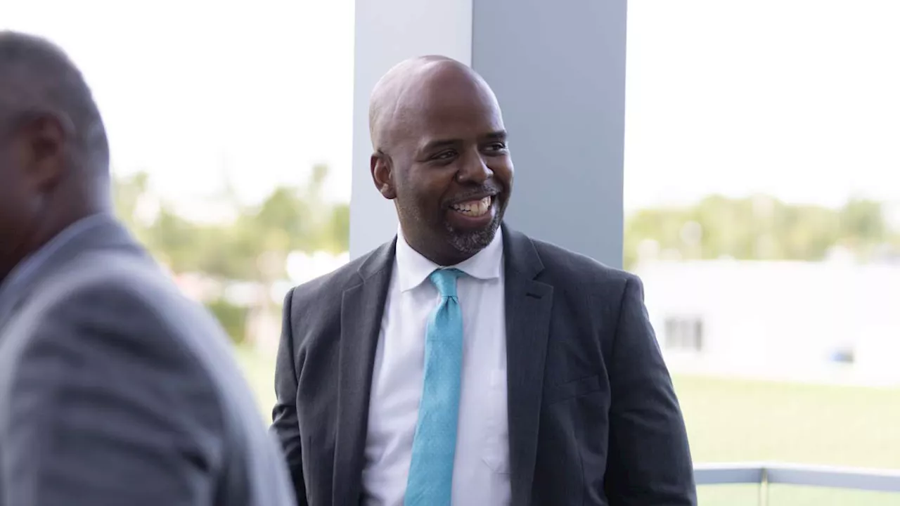 Former Miami Dolphins VP Jason Jenkins Honored by Hall of Fame