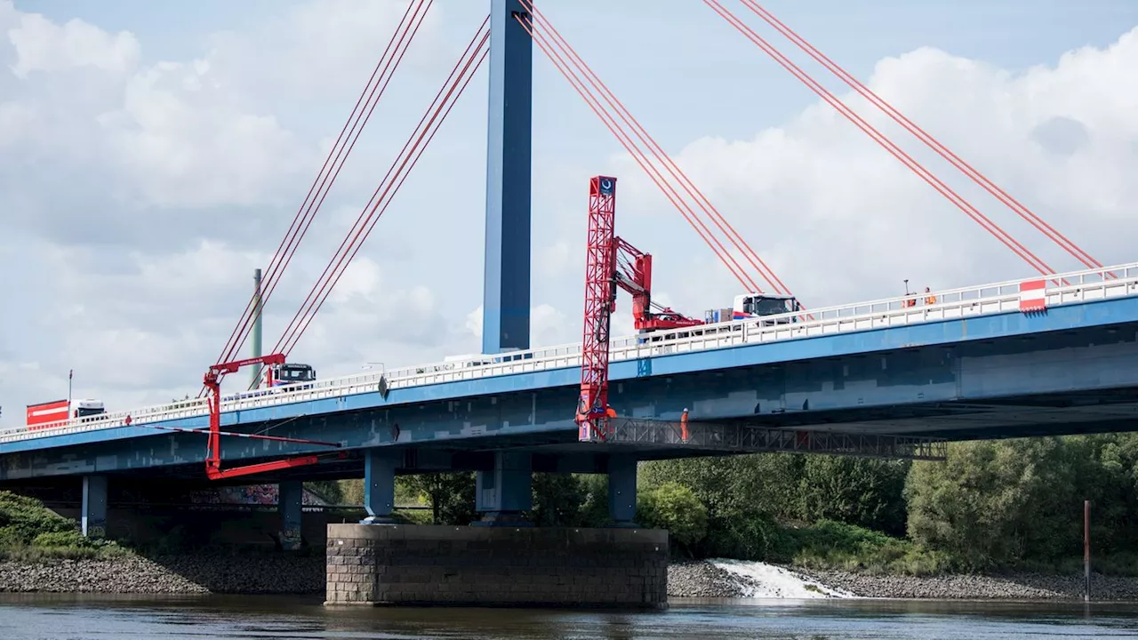Autobahnbrücke: Neuer Asphaltschaden auf Norderelbbrücke