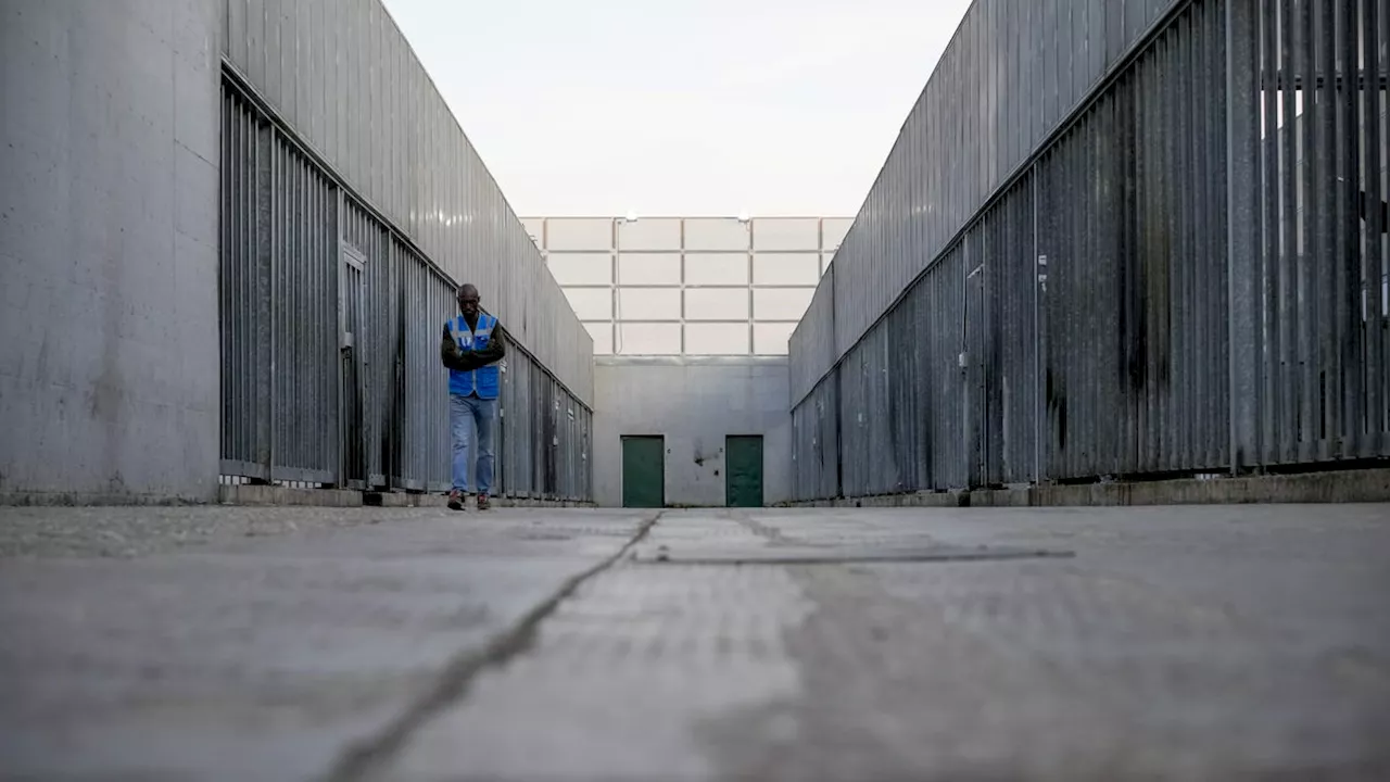 Italien får kritik för polisvåld på asylcenter