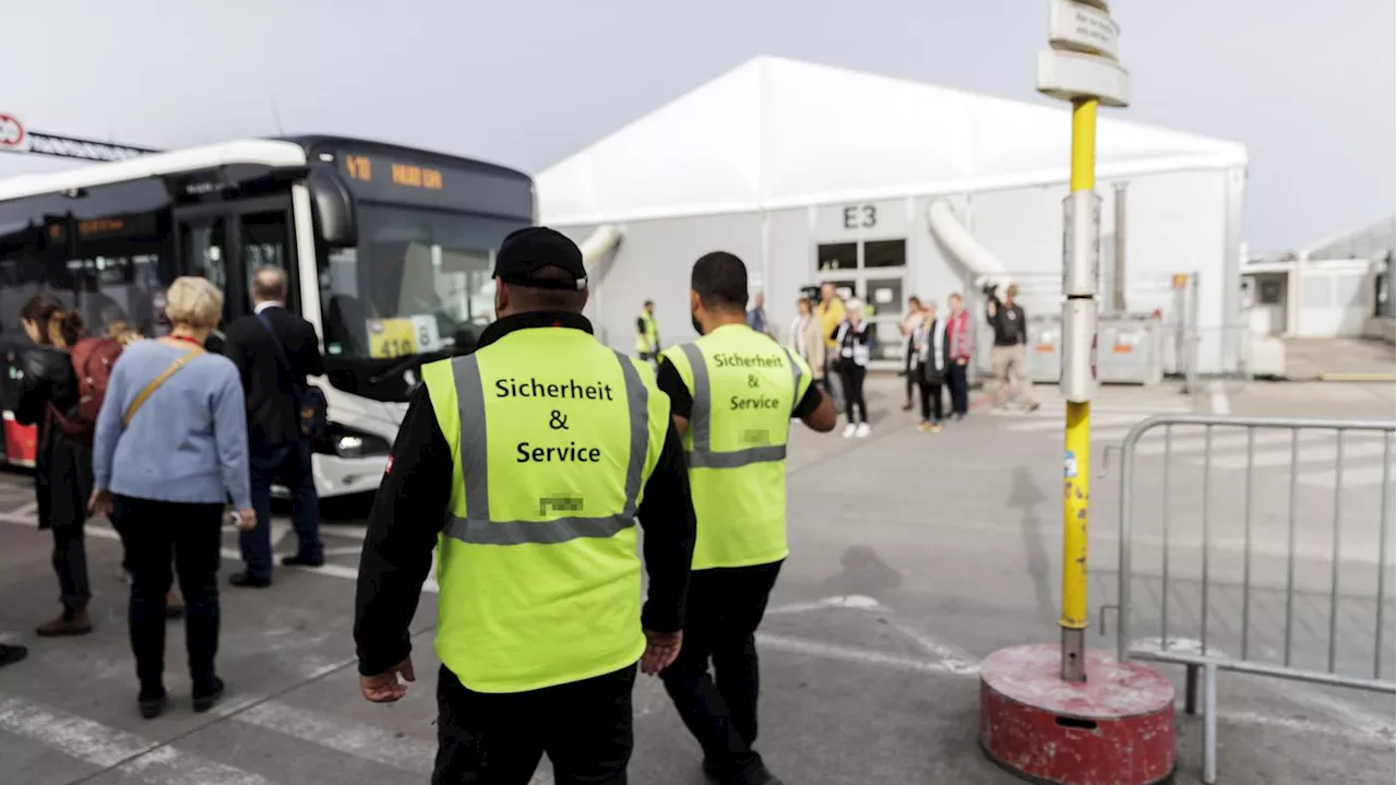 „Jetzt kaum noch zu stoppen“: Warum Deutschlands größte Flüchtlingsunterkunft in Berlin-Tegel so teuer ist