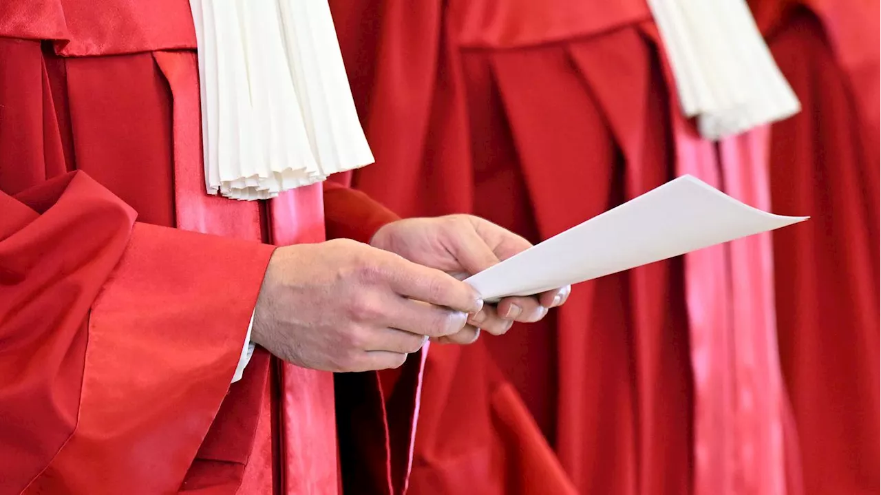 Trotz Verdacht auf Schütteltrauma: Bundesverfassungsgericht spricht Eltern Sorgerecht für Kind wieder zu