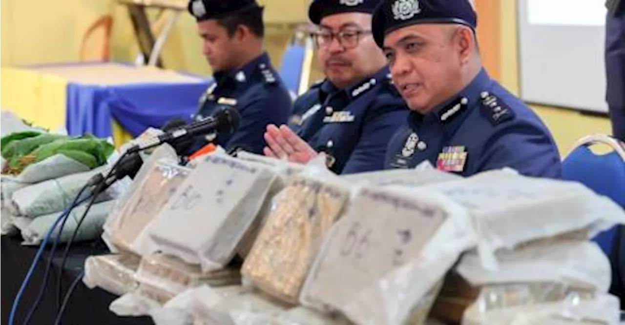 Perlis Customs seizes ganja, ketum leaves and undeclared goods worth over RM100,000