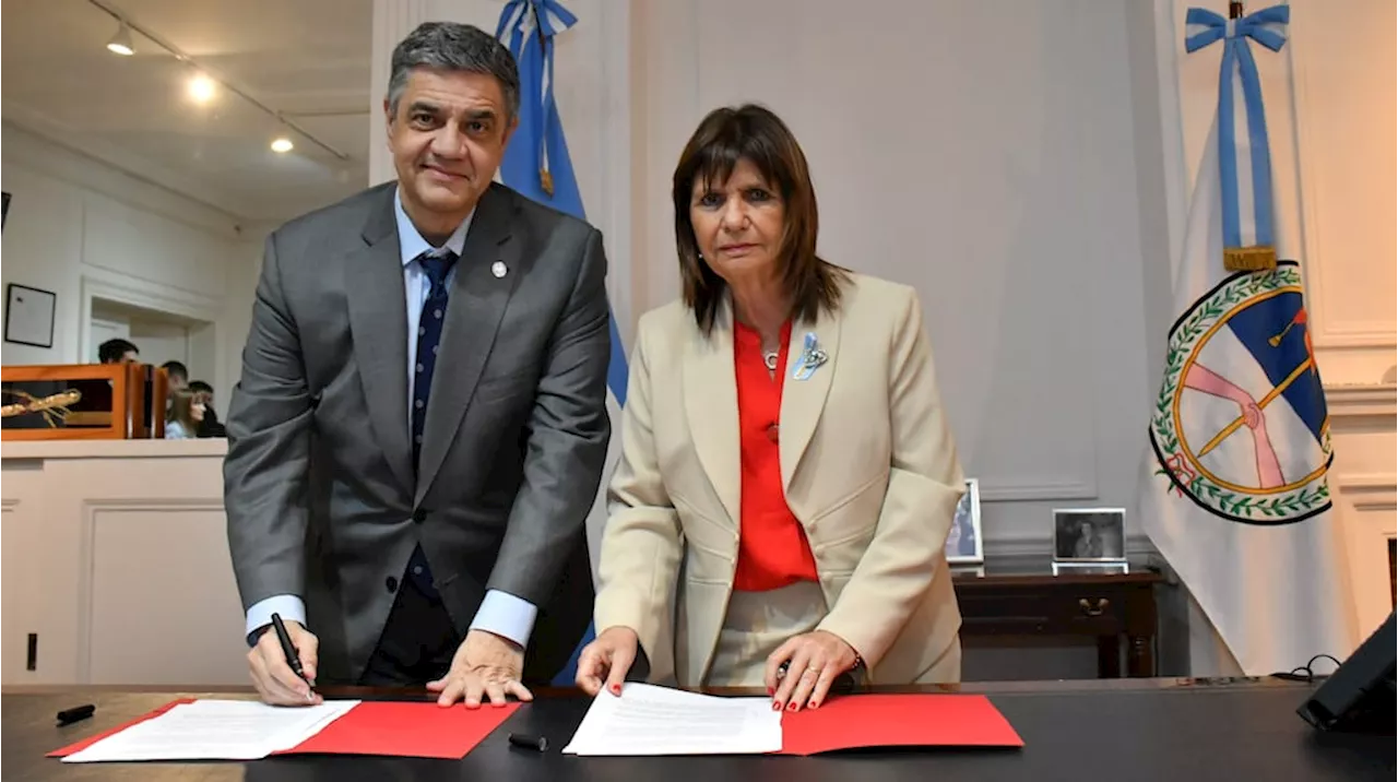 Patricia Bullrich y Jorge Macri oficializaron la transferencia del Servicio Penitenciario a la Ciudad