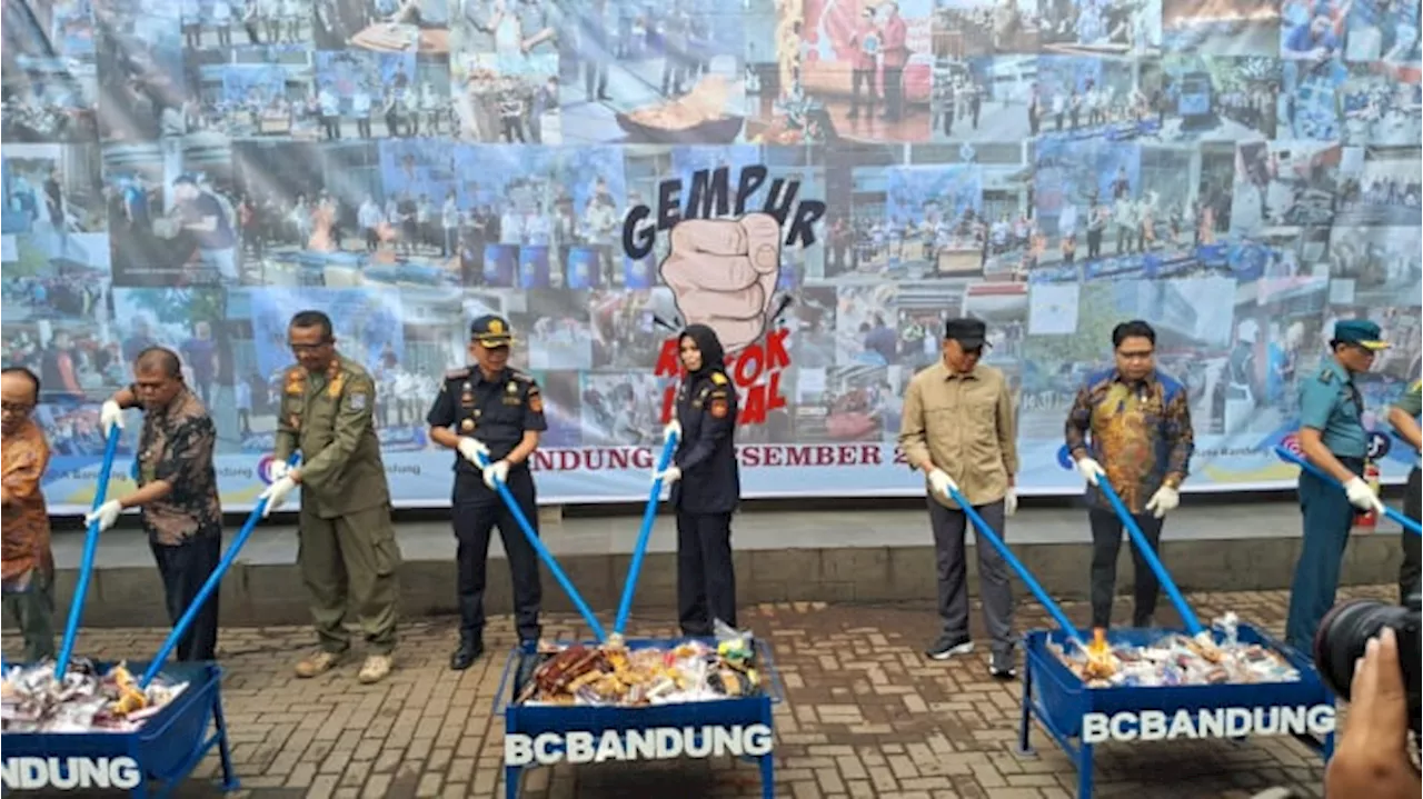 Bea Cukai dan Pemerintah Kota Bandung Musnahkan BMMN Hasil Penindakan Senilai Miliaran Rupiah