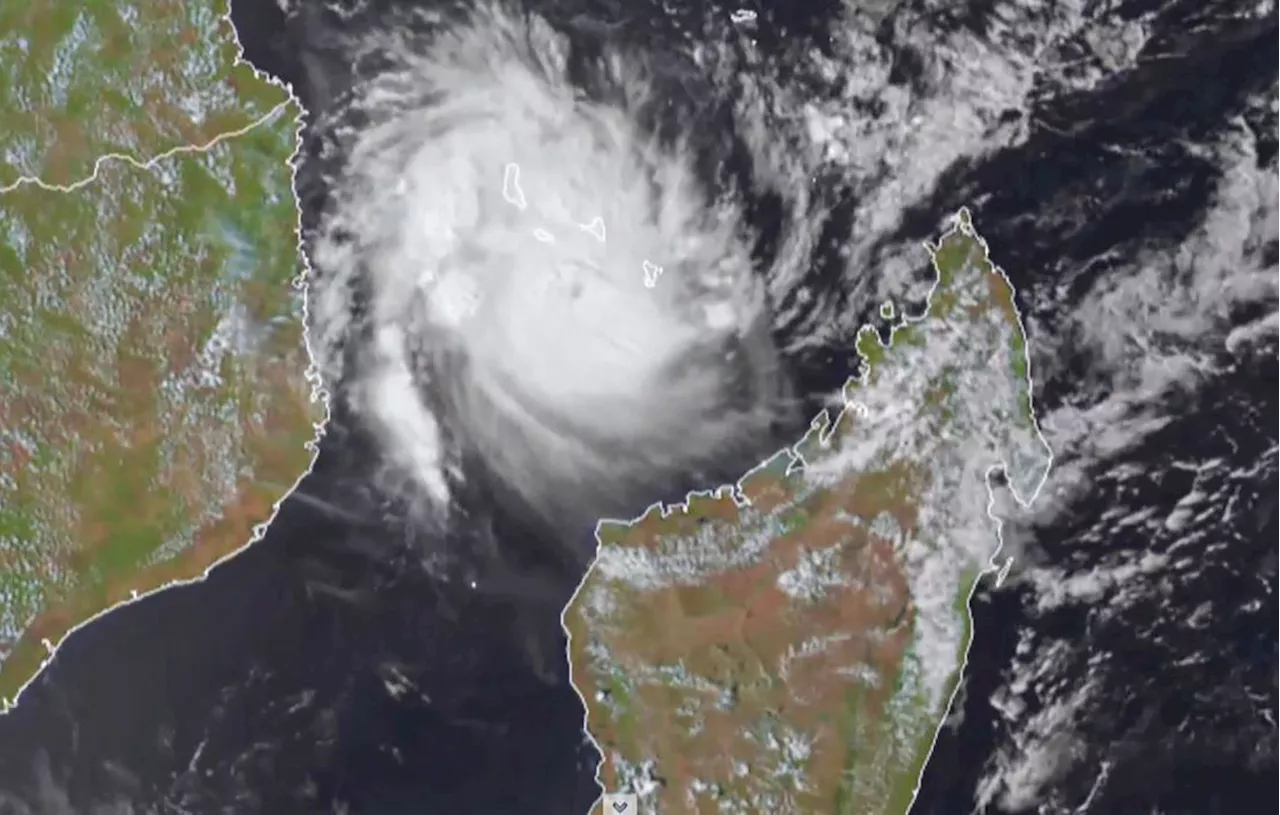 Cyclone à Mayotte : Malchance, dérèglement climatique… Pourquoi l’île a-t-elle été si durement touchée ?